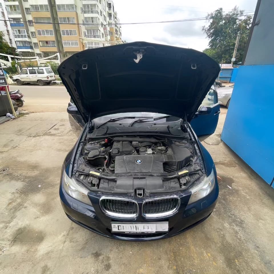 BMW 320i FRM Module Calibration